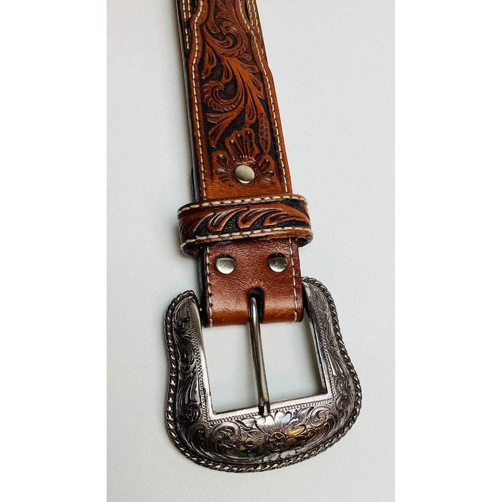 Nocona Women's Concho Leather Rhinestone Silver Floral Buckle‎ 2-Tone Belt Sz 38